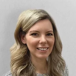 Chiropractor Lombard IL Amanda Myers